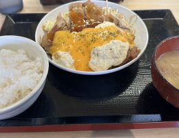 中毒飯　チョモランマ